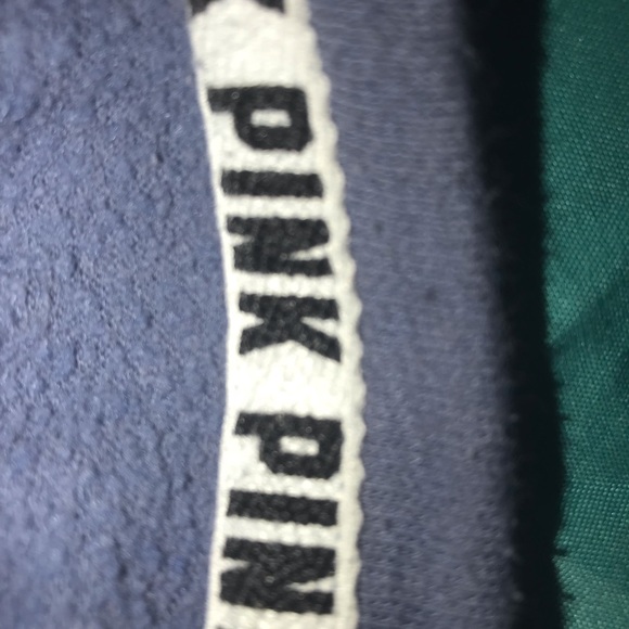 Victoria’s Secret pull over - Picture 2 of 6